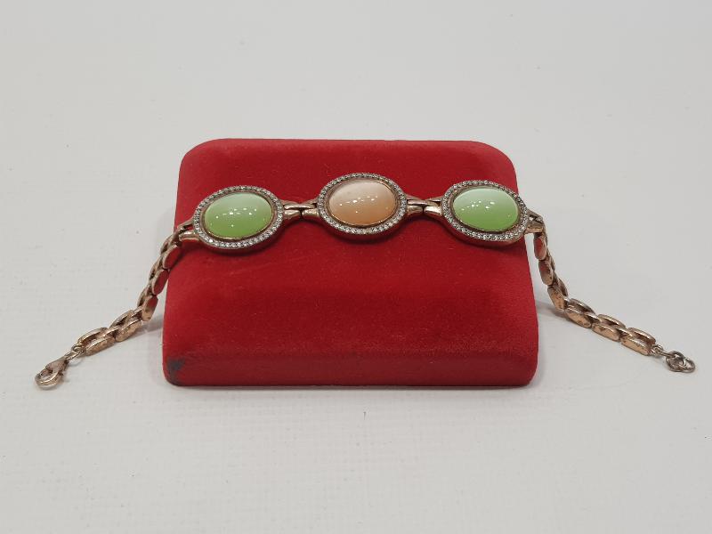 RENKLİ TAŞLARLA SÜSLÜ ROZE GÜMÜŞ BİLEKLİK