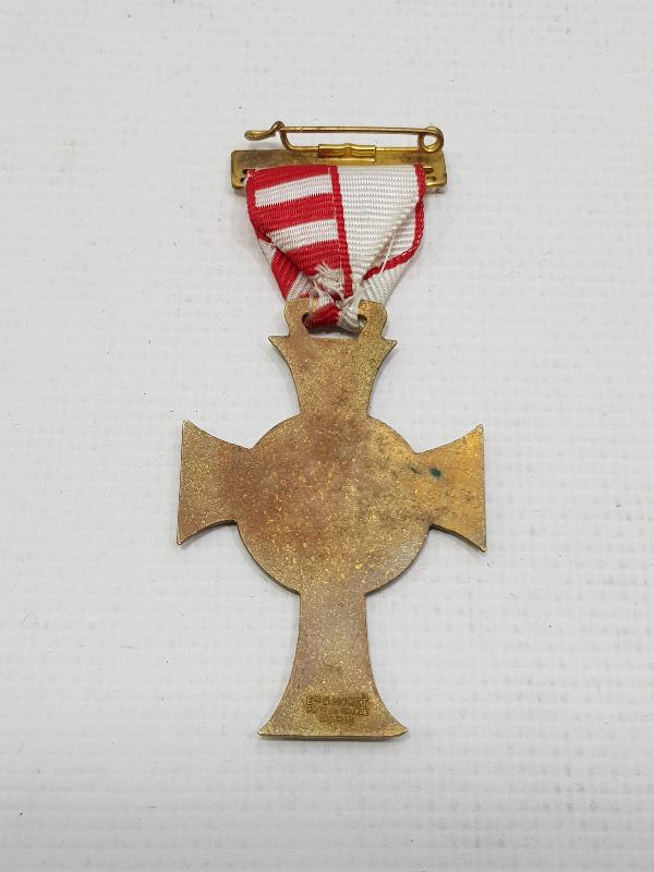 2. DÜNYA SAVAŞ DÖNEMİ İSVİÇRE MİNELİ HAÇ MADALYA