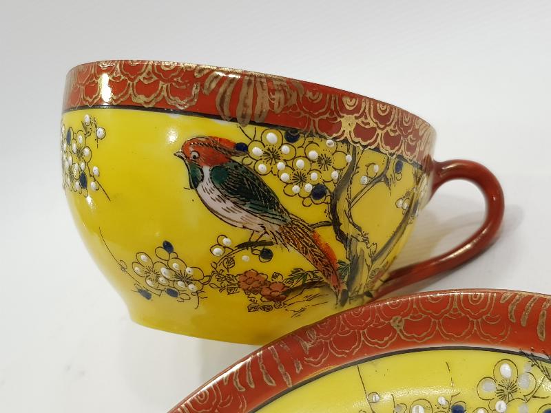 ANTİKA JAPON YAPIMI MİNELİ PORSELEN ÇAY FİNCANI