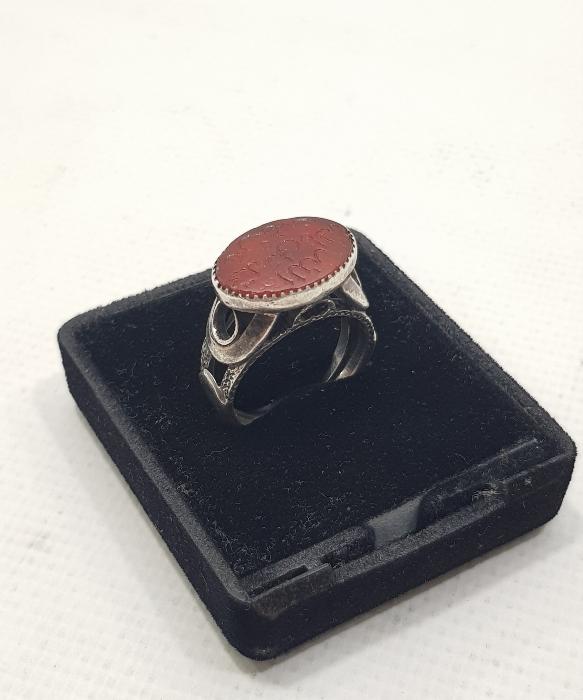 EHLİBEYT YAZILI AKİK TAŞLI GÜMÜŞ YÜZÜK