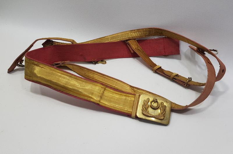 ANTİKA ALTIN SIRMA SUBAY KEMERİ 