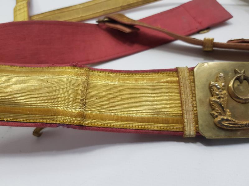 ANTİKA ALTIN SIRMA SUBAY KEMERİ 