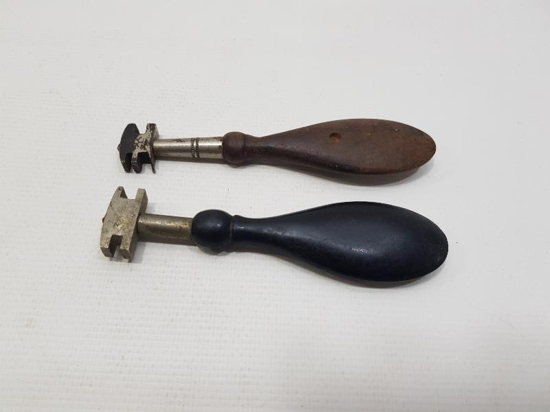 ANTİKA CAM ELMASLARI