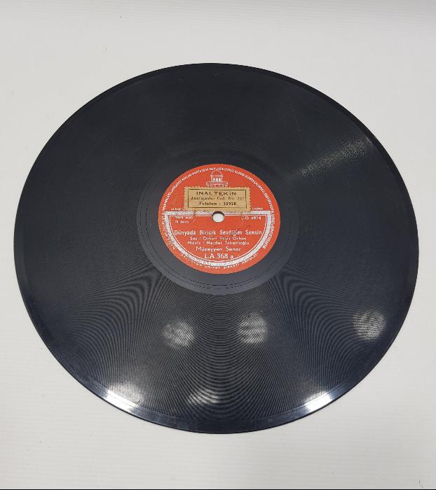 MÜZEYYEN SENAR TAŞ PLAK