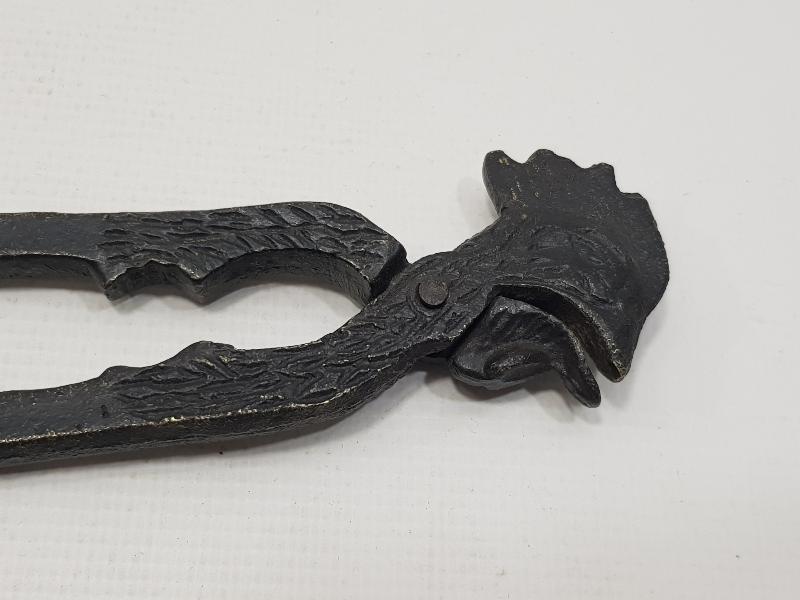 OSMANLI DÖNEMİ HOROZ FORMLU FINDIK KIRMA ALETİ