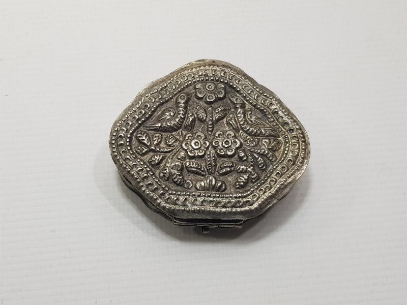 OSMANLI DÖNEMİ RUM İŞİ GÜMÜŞ ENFİYE KUTUSU