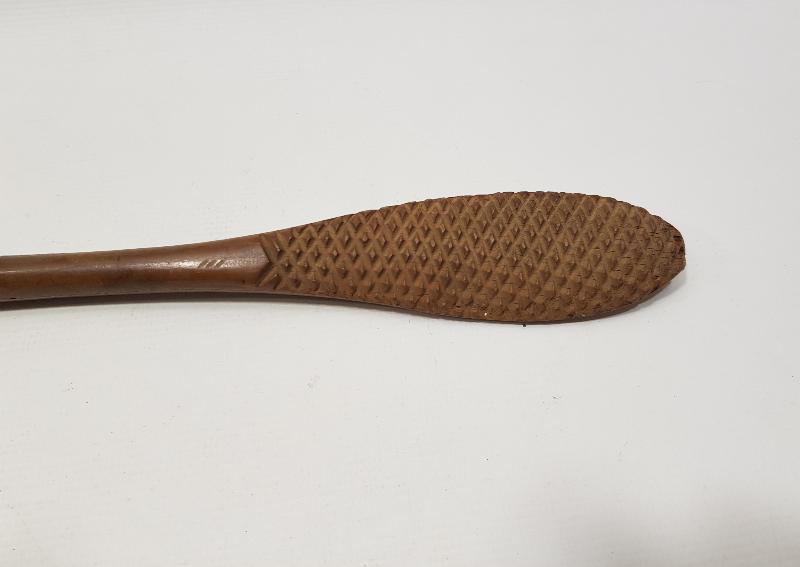 OSMANLI DÖNEMİ TEKKE İŞİ AHŞAP SIRT KAŞIYICI