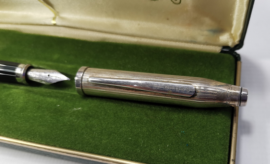 CROSS MARKA 18 AYAR ALTIN UÇLU ORJİNAL KUTUSUNDA DOLMA KALEM