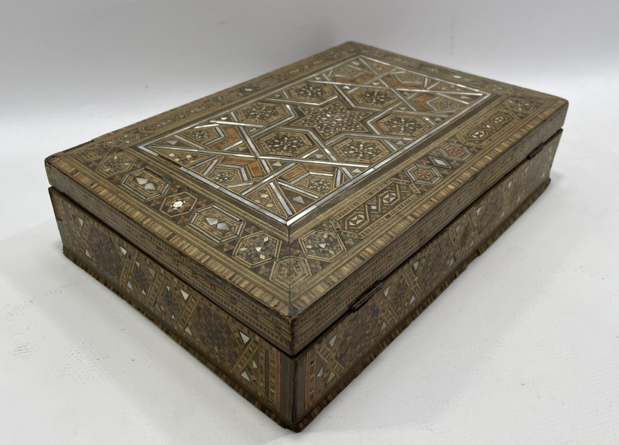 OSMANLI DÖNEMİ ÇOK NADİR MARKÜTERİ İŞÇİLİKLİ ÇOK NADİR TABANCA KUTUSU