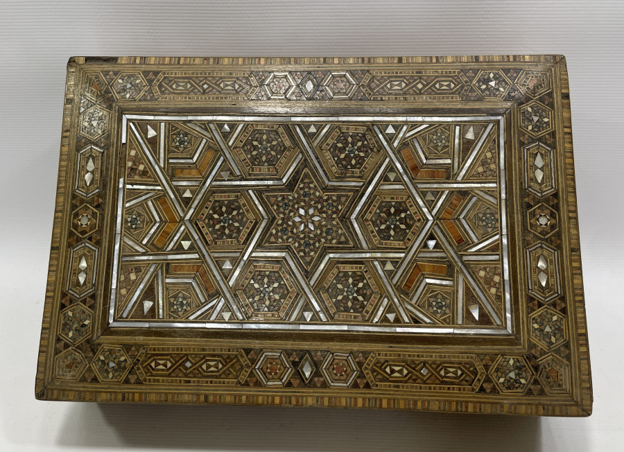 OSMANLI DÖNEMİ ÇOK NADİR MARKÜTERİ İŞÇİLİKLİ ÇOK NADİR TABANCA KUTUSU