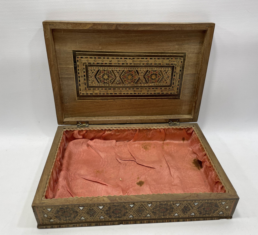 OSMANLI DÖNEMİ ÇOK NADİR MARKÜTERİ İŞÇİLİKLİ ÇOK NADİR TABANCA KUTUSU