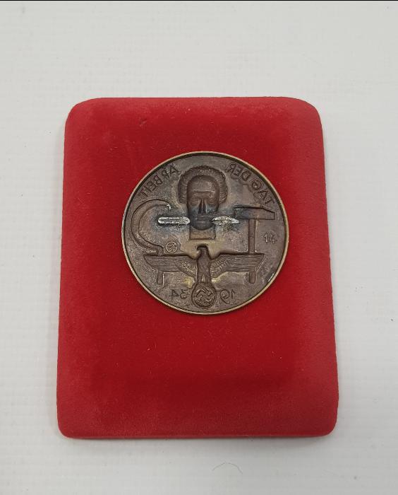 1934 TAG DER ARBEIT NAZİ ROZET