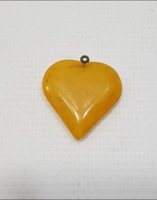 KALP FORMLU KEHRİBAR KOLYE UCU