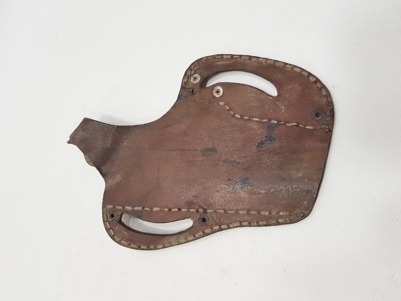 ANTİKA TABANCA KILIFI