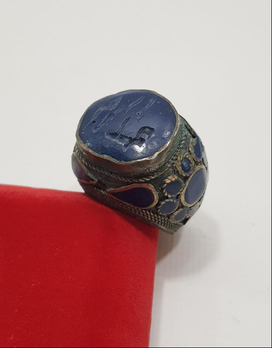 ESKİ TÜRKMEN İŞİ ÜZERİ YAZILI KALLAVİ BOY YÜZÜK 