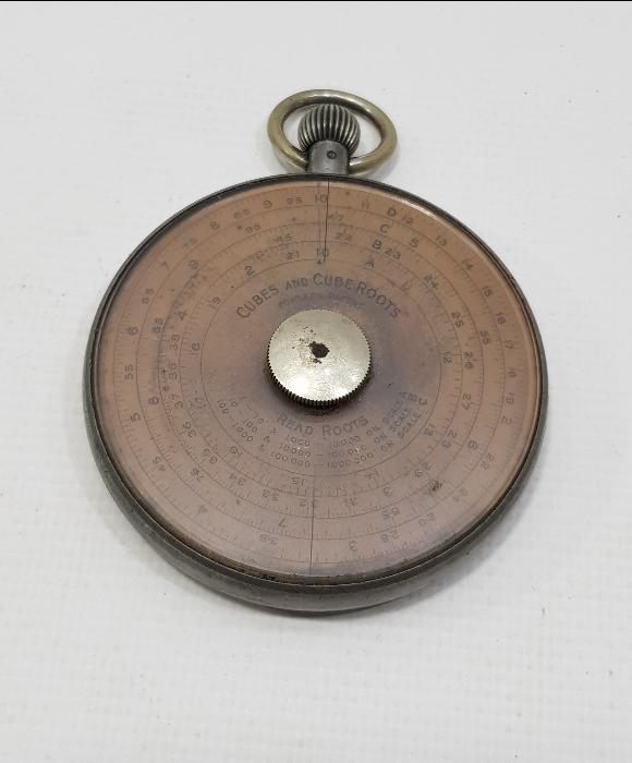 FARKLI FORMDA ANTİKA HESAP MAKİNESİ - FOWLER's CALCULATOR