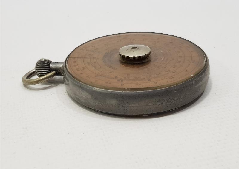 FARKLI FORMDA ANTİKA HESAP MAKİNESİ - FOWLER's CALCULATOR