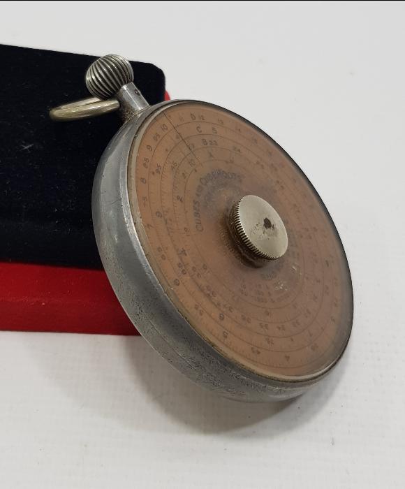 FARKLI FORMDA ANTİKA HESAP MAKİNESİ - FOWLER's CALCULATOR