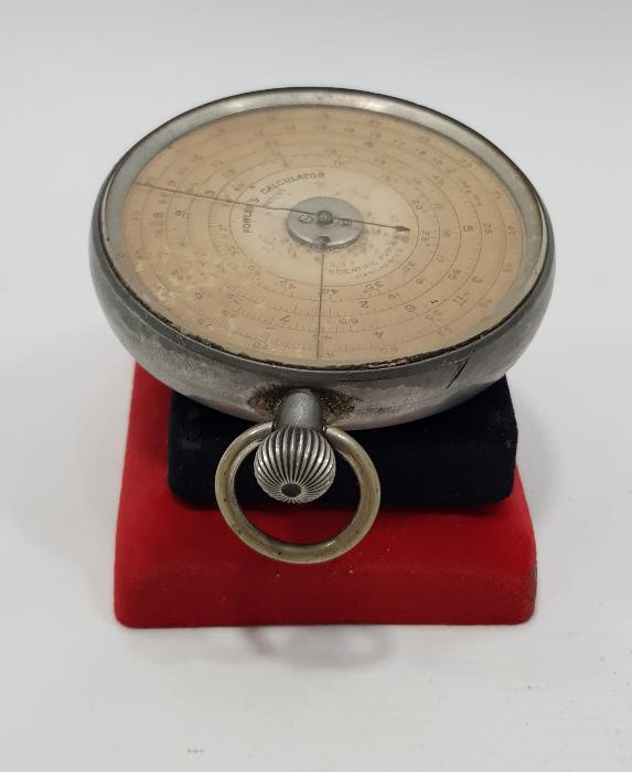 FARKLI FORMDA ANTİKA HESAP MAKİNESİ - FOWLER's CALCULATOR