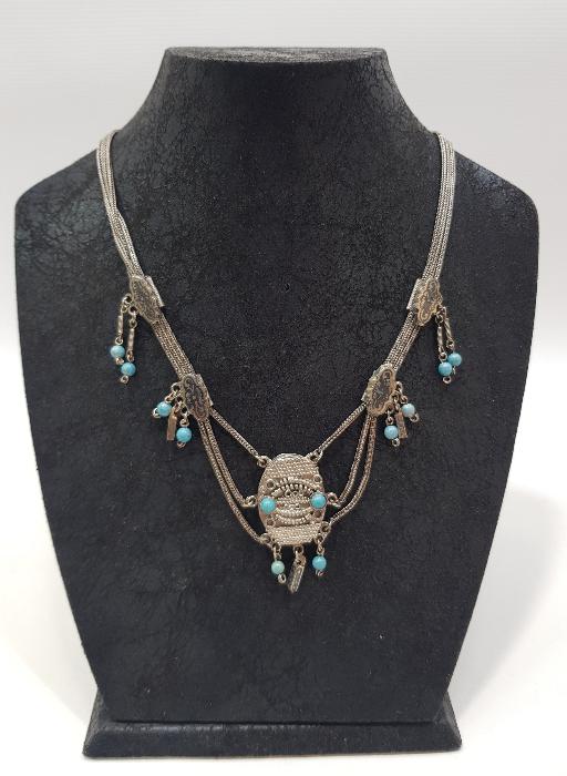 GÜVERSE İŞÇİLİKLİ VE SAVATLI GERDANLIK