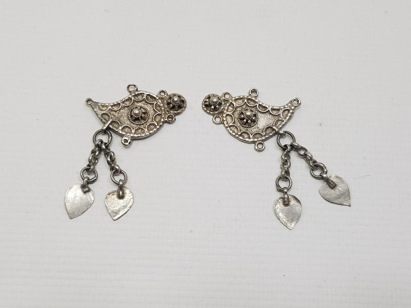 OSMANLI DÖNEMİ BİR ÇİFT GÜMÜŞ FES SÜSÜ