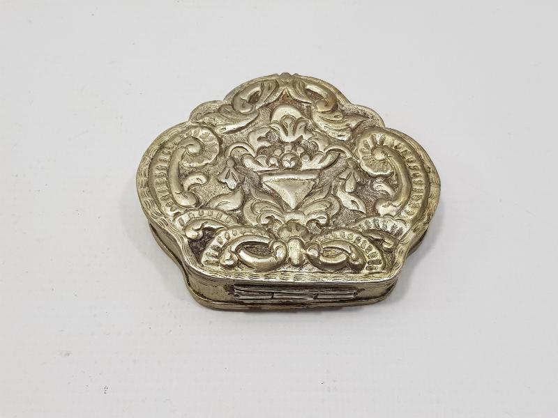 OSMANLI DÖNEMİ RUM İŞİ GÜMÜŞ ANFİYE KUTUSU