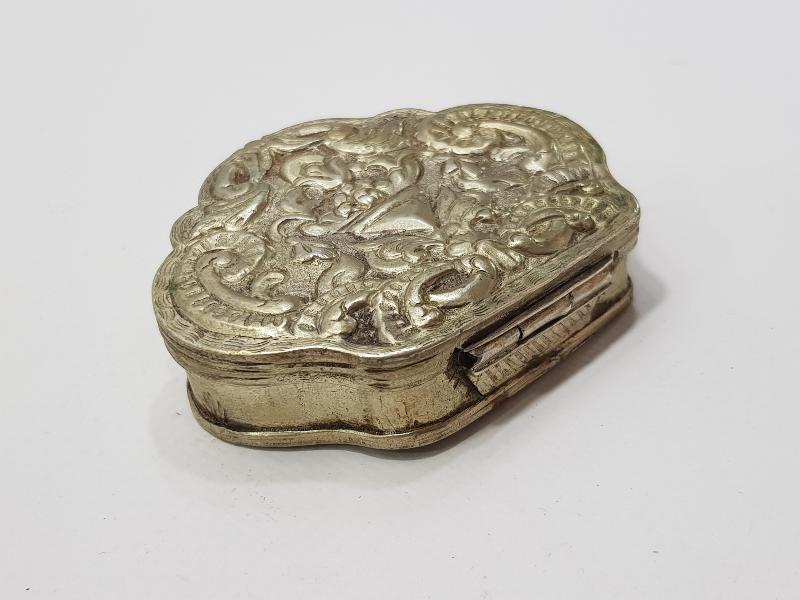 OSMANLI DÖNEMİ RUM İŞİ GÜMÜŞ ANFİYE KUTUSU