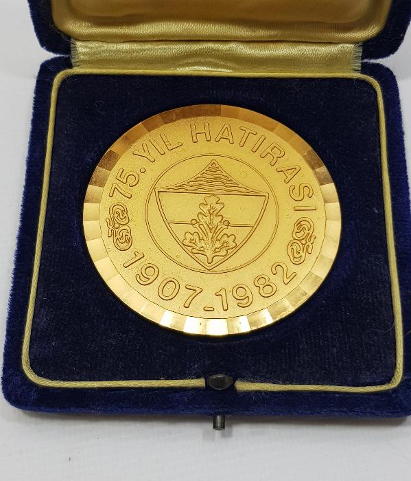 1907-1982 FENERBAHÇE SPOR KULÜBÜ 75. YIL MADALYASI