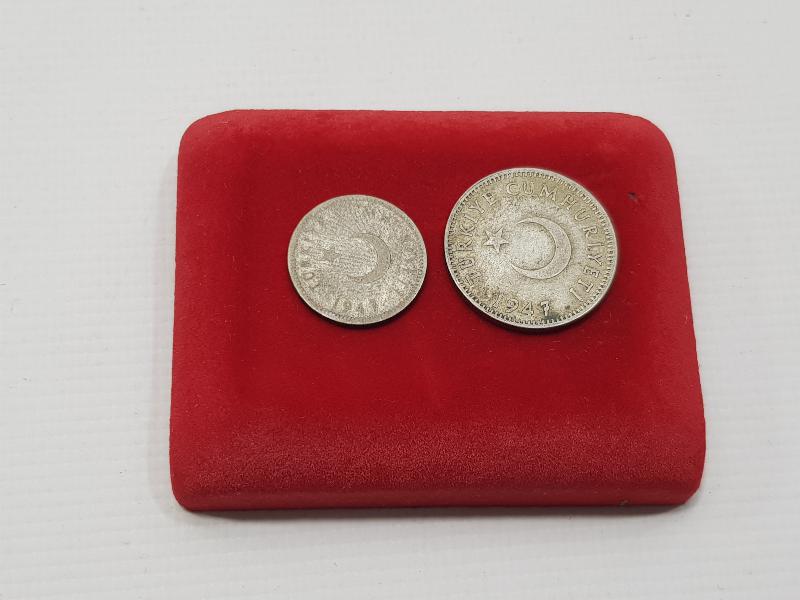 1947 TARİHLİ GÜMÜŞ 1 LİRA VE 50 KURUŞ