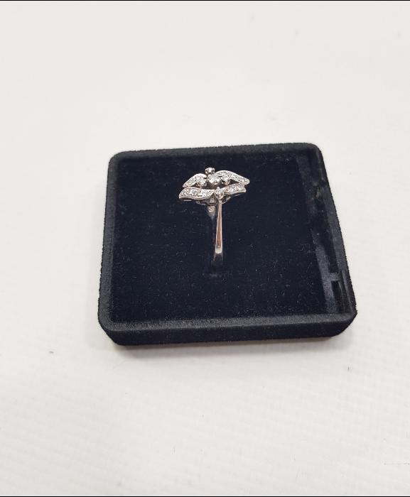 ALTIN PIRLANTA YÜZÜK