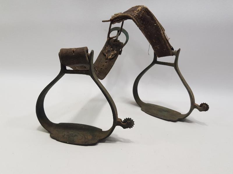 KURTULUŞ SAVAŞI DÖNEMİ 1919 TARİHLİ YUNAN SÜVARİ ÜZENGİSİ