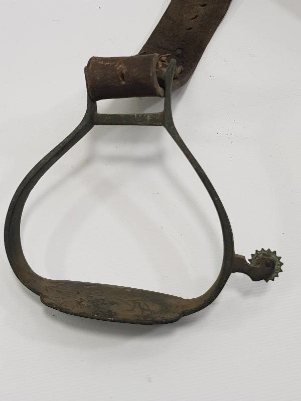 KURTULUŞ SAVAŞI DÖNEMİ 1919 TARİHLİ YUNAN SÜVARİ ÜZENGİSİ