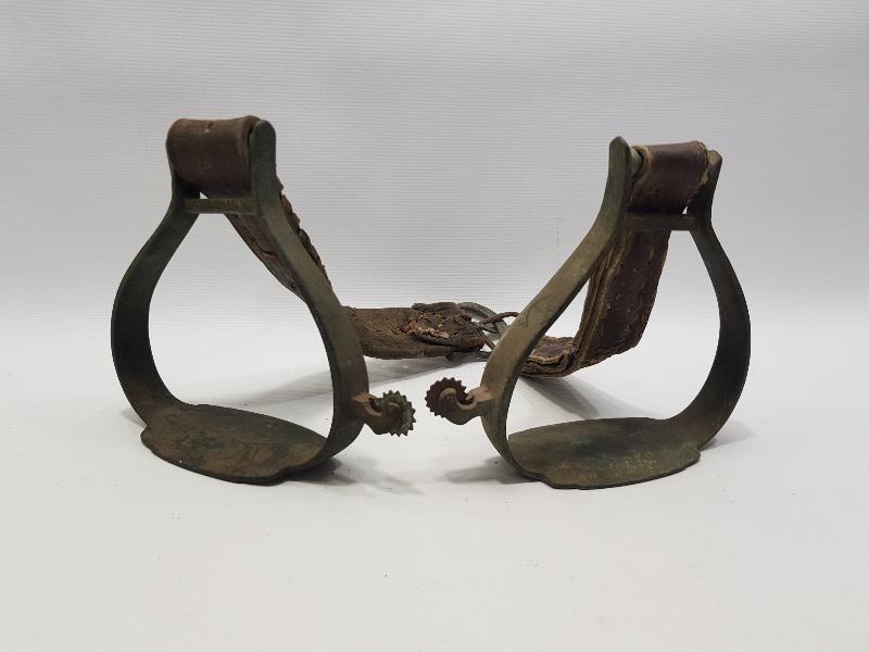 KURTULUŞ SAVAŞI DÖNEMİ 1919 TARİHLİ YUNAN SÜVARİ ÜZENGİSİ