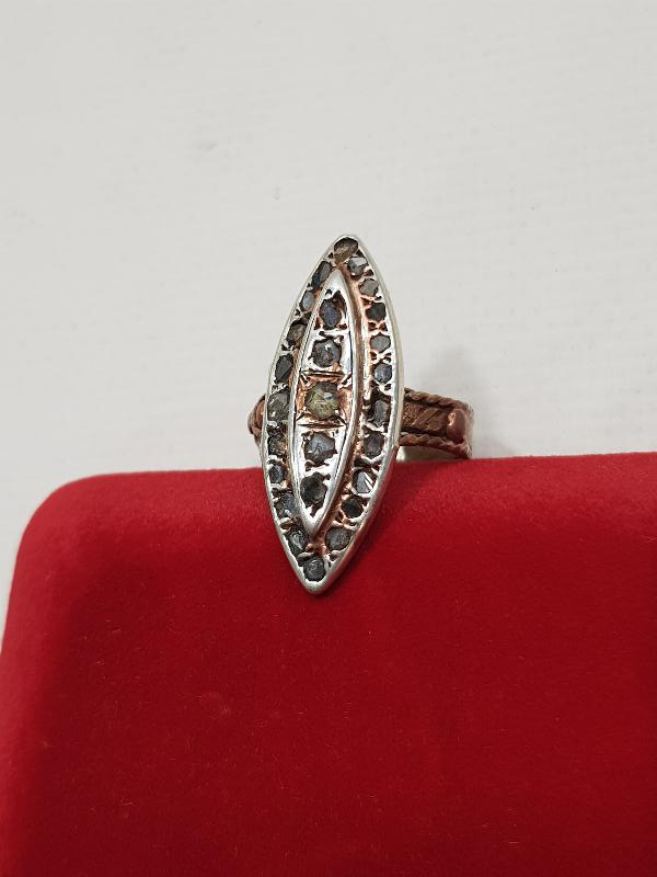 OSMANLI DÖNEMİ MEKİK FORMLU KALLAVİ BOY ELMAS YÜZÜK