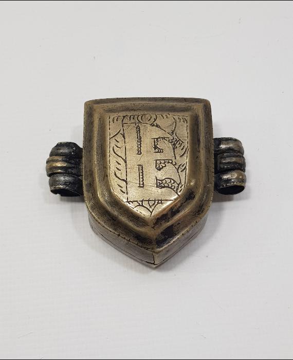 OSMANLI DÖNEMİ ÜZERİ KUFİ YAZILI SANCAK TUĞU