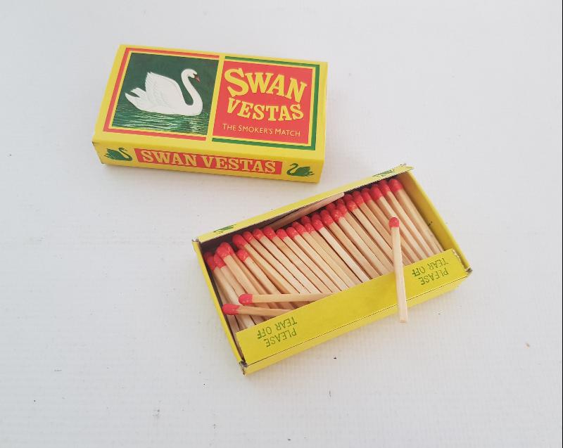 SWAN VESTAS MARKA 24 ADET KİBRİT
