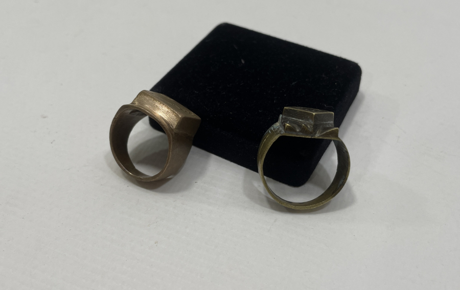 2 ADET EL KAZIMA ANTİKA KABADAYI YÜZÜĞÜ