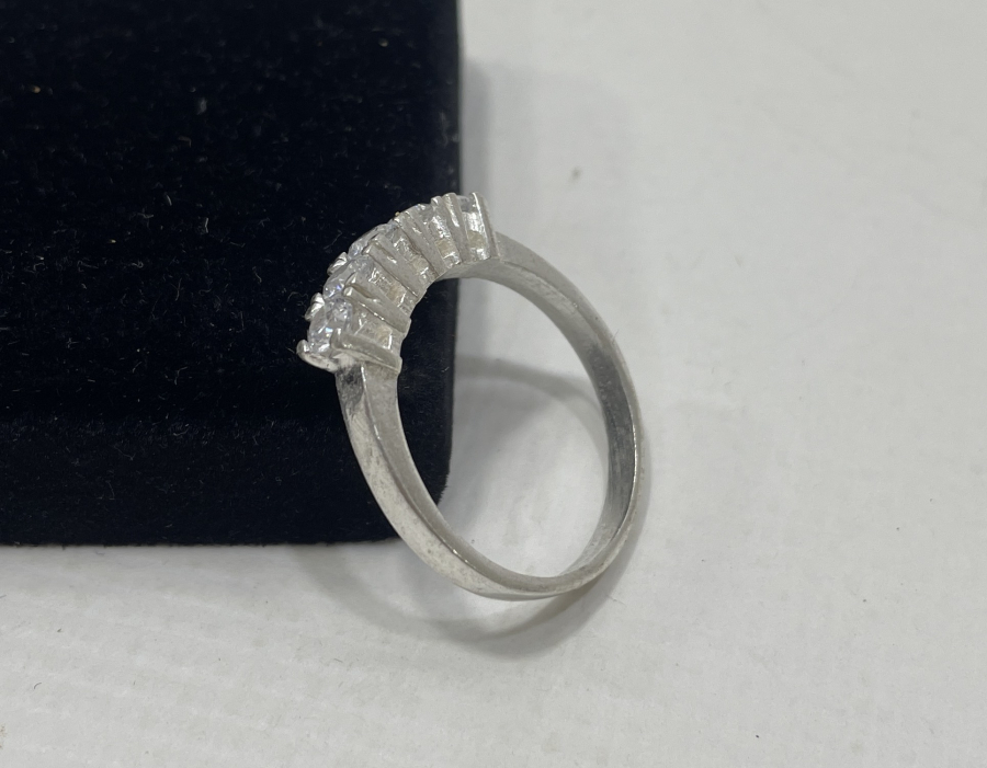 5 TAŞ GÜMÜŞ YÜZÜK