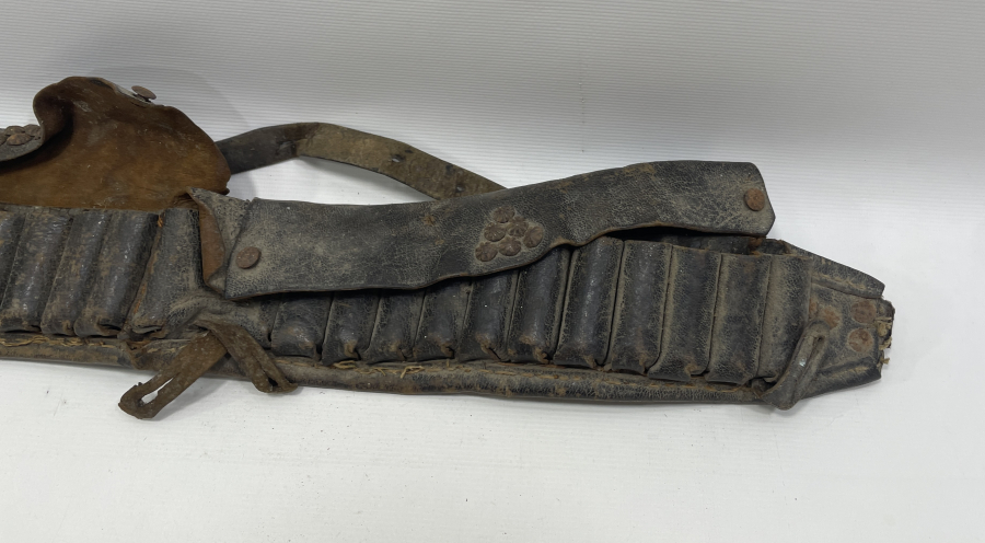 ANTİKA DERİ KÜTÜKLÜK - FİŞELİK