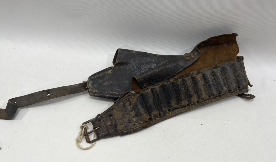 ANTİKA DERİ KÜTÜKLÜK - FİŞELİK