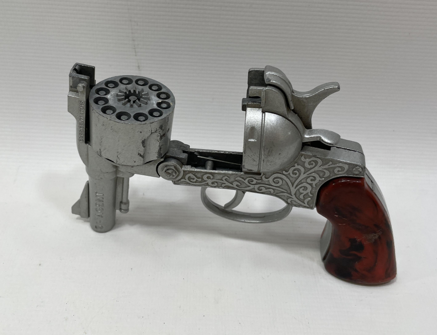 İNGİLİZ YAPIMI ÇİL KONDİSYONDA OYUNCAK KAPSÜL TABANCASI 