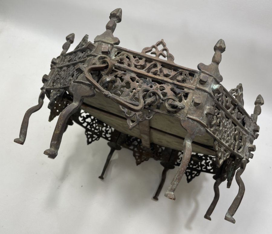 OSMANLI DÖNEMİ BRONZDAN MAMUL ÇOK NADİR KAHVE - KESTANE MANGALI