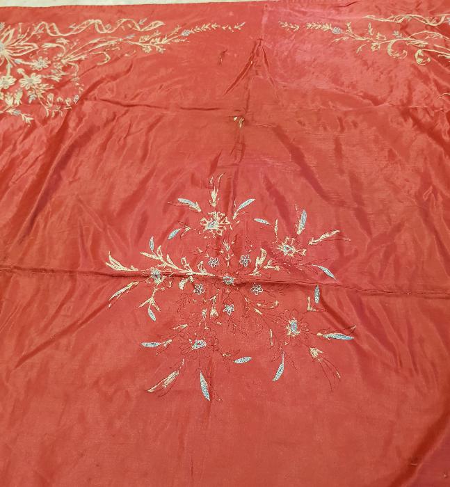 OSMANLI DÖNEMİ RUM İŞİ SUZENİ İŞLEMELİ İPEK BOHÇA