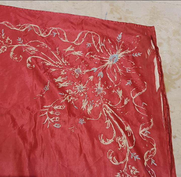 OSMANLI DÖNEMİ RUM İŞİ SUZENİ İŞLEMELİ İPEK BOHÇA