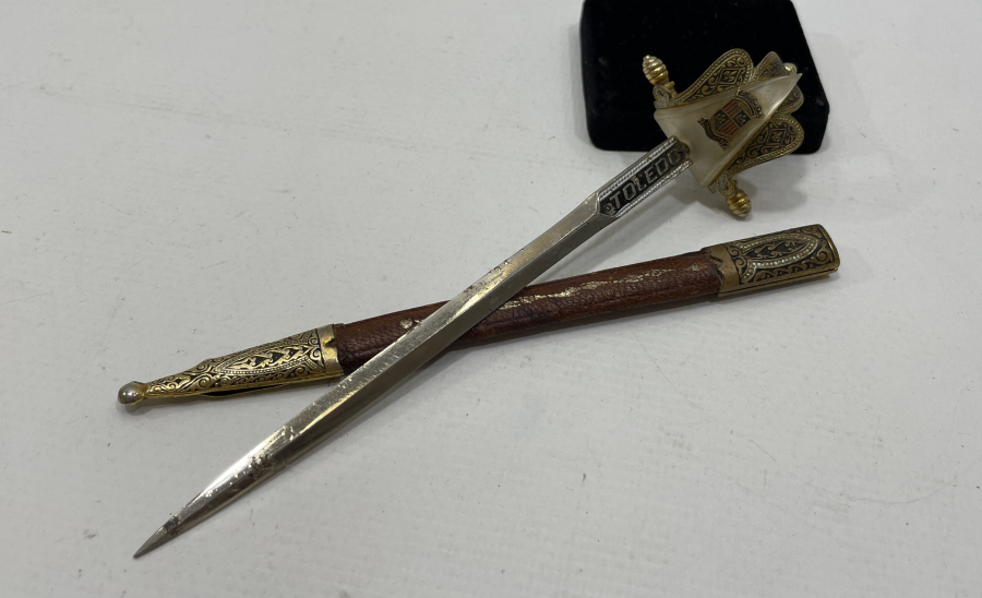 1900 BAŞLARI ÇOK NADİR KILIÇ FORMUNDA TOLEDO ZARF AÇACAĞI