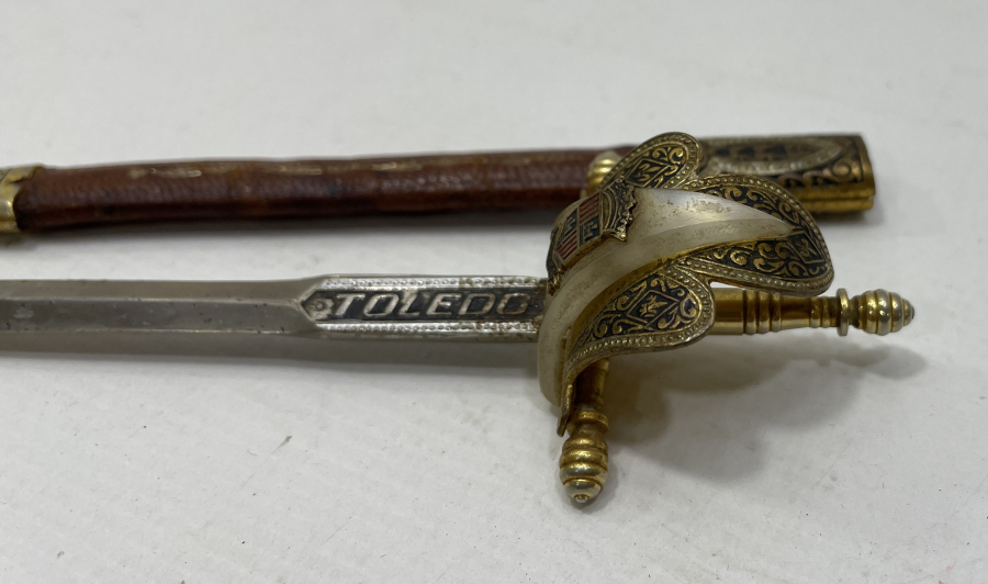 1900 BAŞLARI ÇOK NADİR KILIÇ FORMUNDA TOLEDO ZARF AÇACAĞI