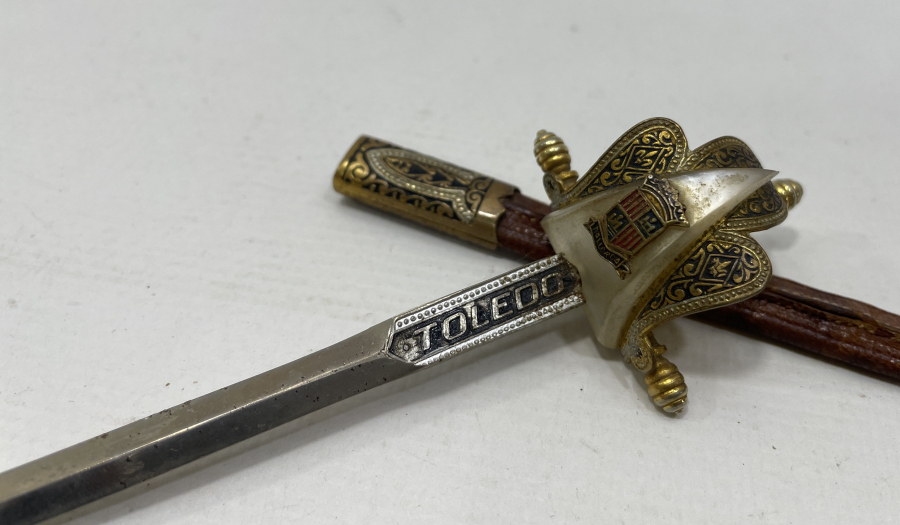 1900 BAŞLARI ÇOK NADİR KILIÇ FORMUNDA TOLEDO ZARF AÇACAĞI