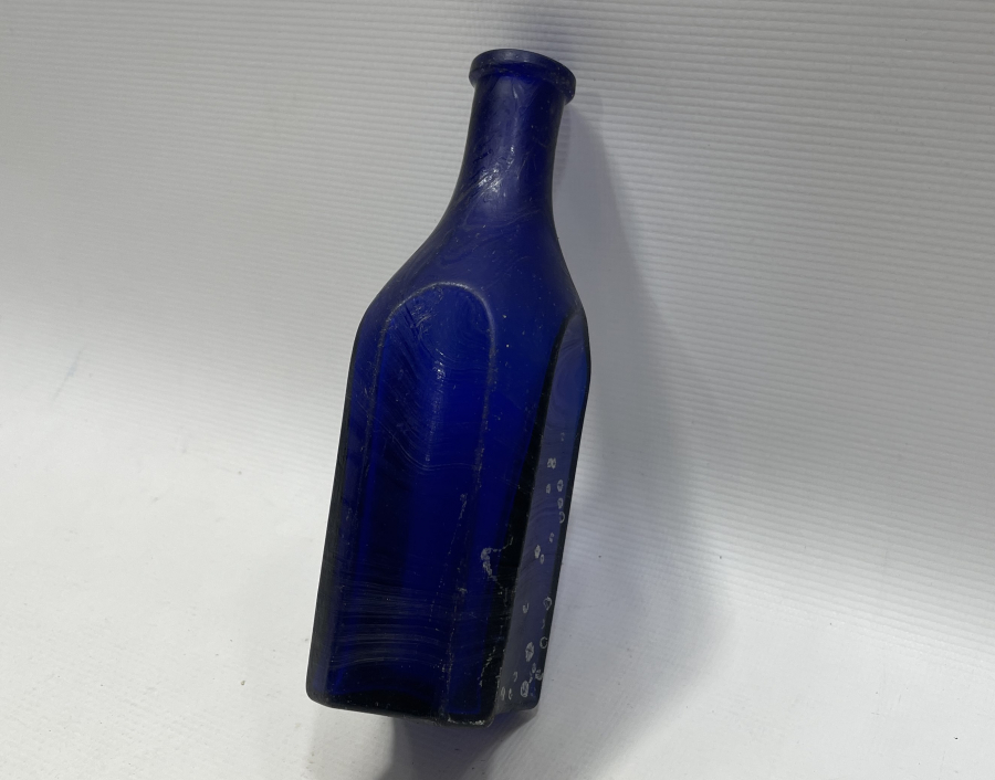 OSMANLI DÖNEMİ NADİR RENKTE ECZACI ŞİŞESİ