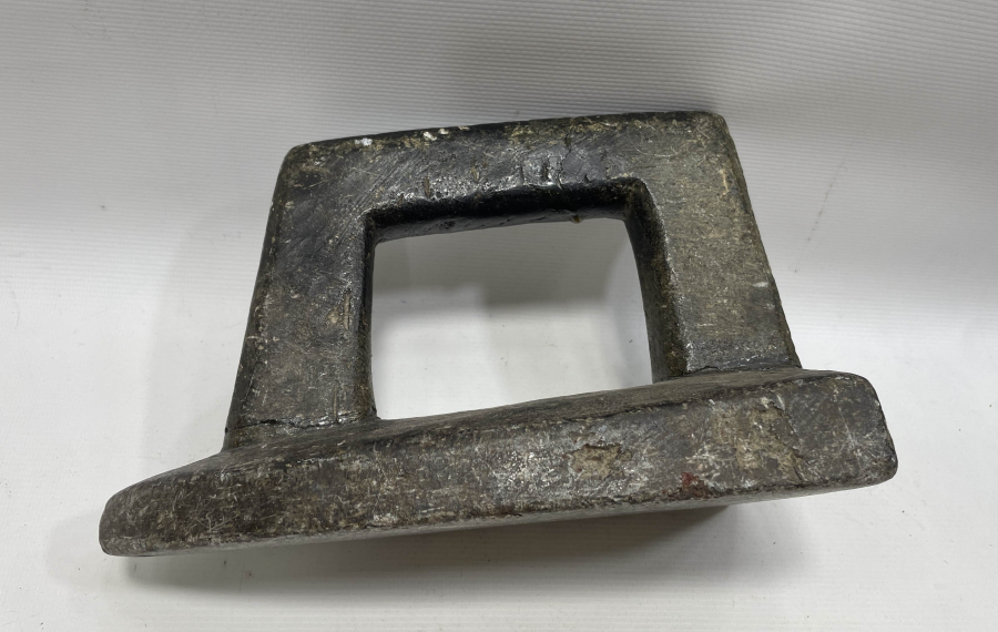 1870 YILINA AİT RUM İŞİ TAMAMI EL YAPIMI ÇOK NADİR TAŞ ÜTÜ