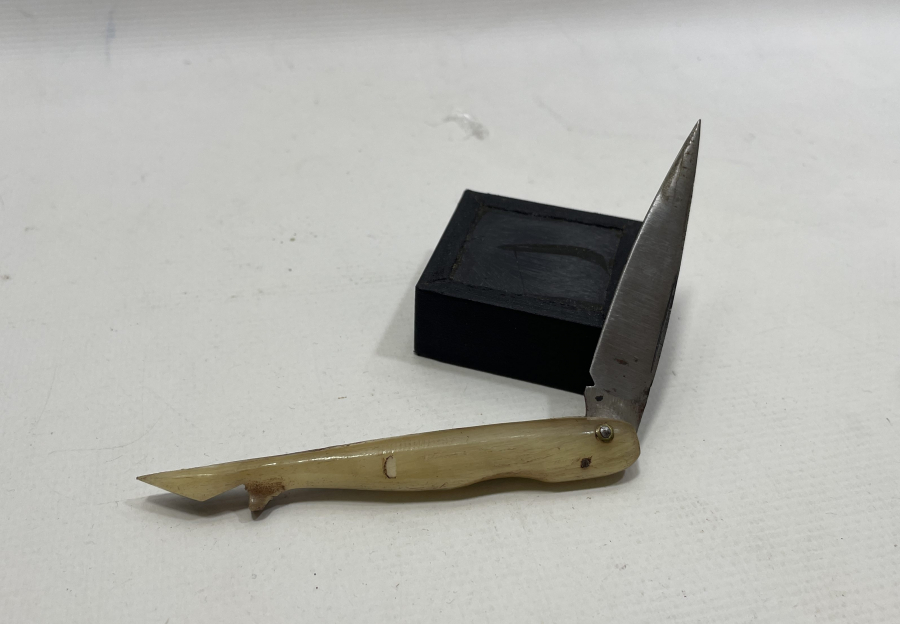 BOYNUZ SAPLI EL YAPIMI ANTİKA ÇAKI